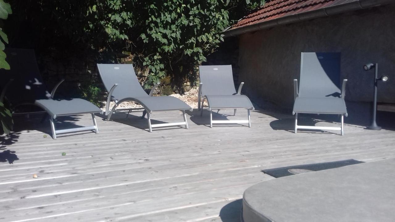Bed and Breakfast Le D'Tour Gourmand Toulouse-le-Chateau Экстерьер фото