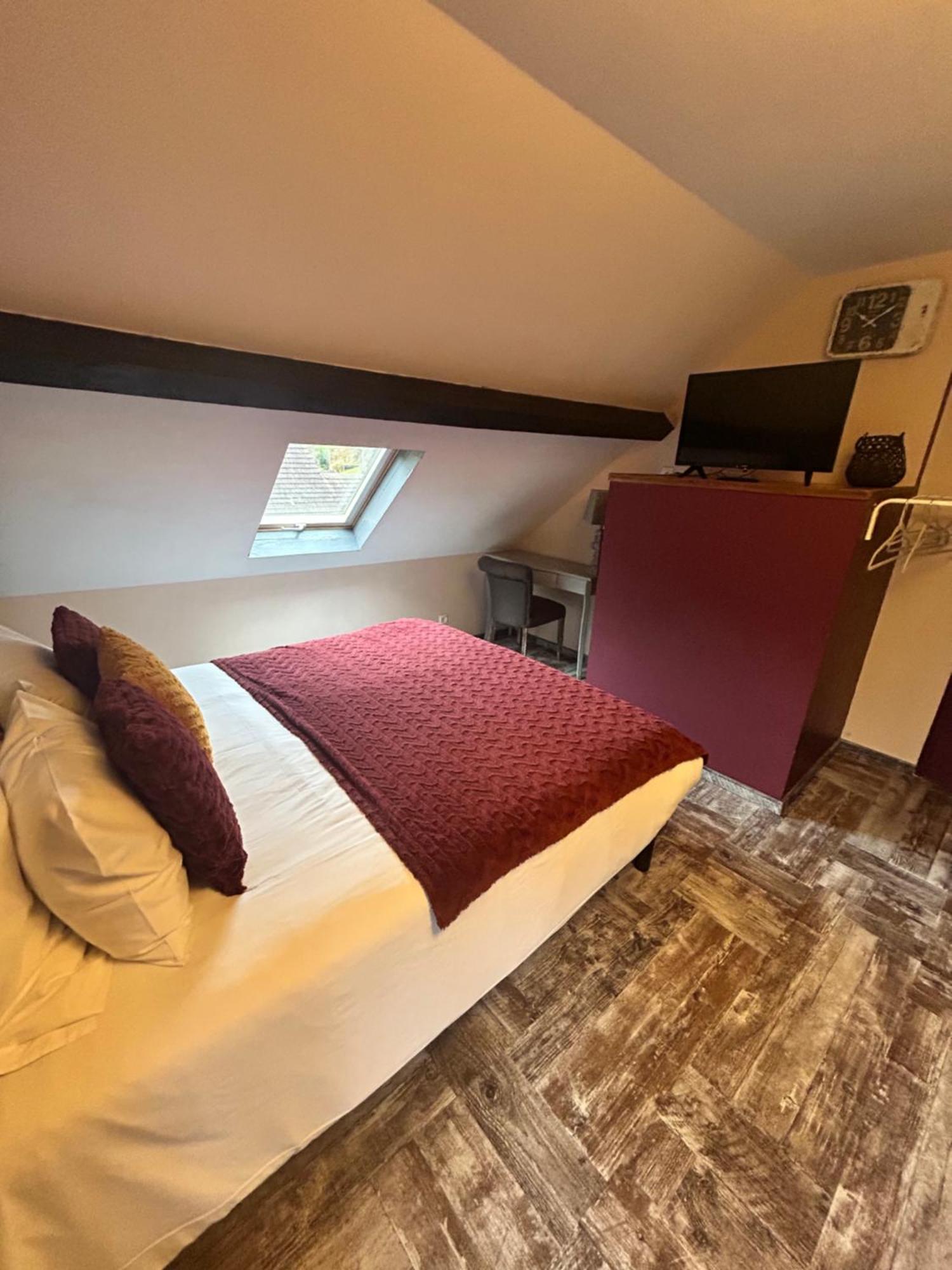 Bed and Breakfast Le D'Tour Gourmand Toulouse-le-Chateau Экстерьер фото