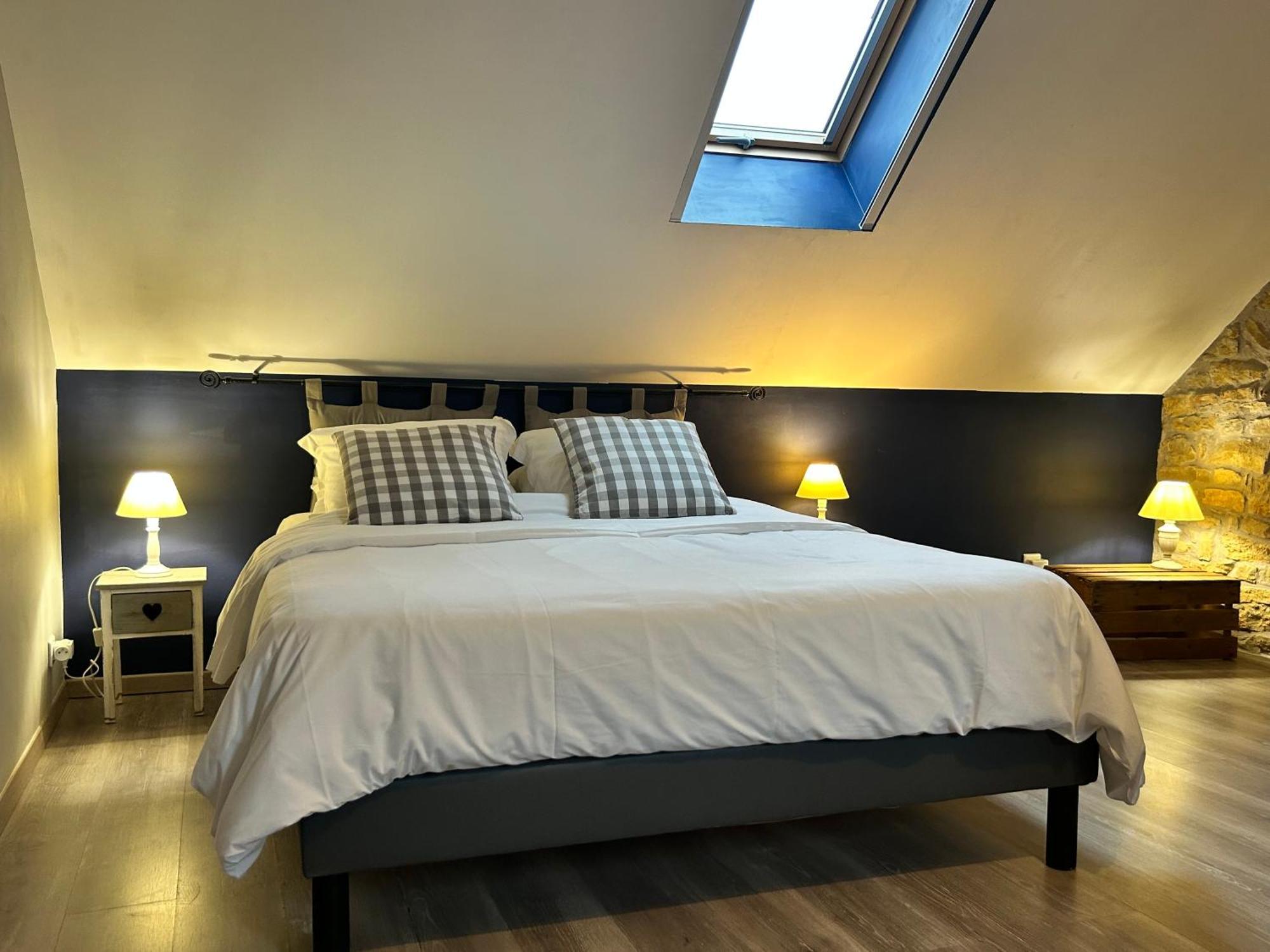 Bed and Breakfast Le D'Tour Gourmand Toulouse-le-Chateau Экстерьер фото